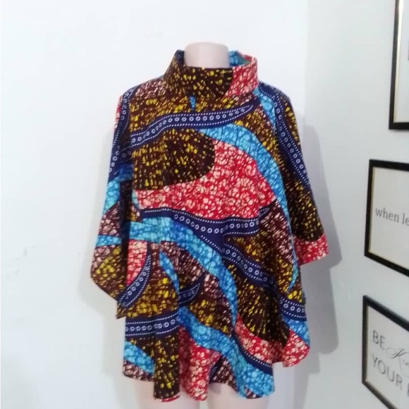 Capes - Picture 4 of 15